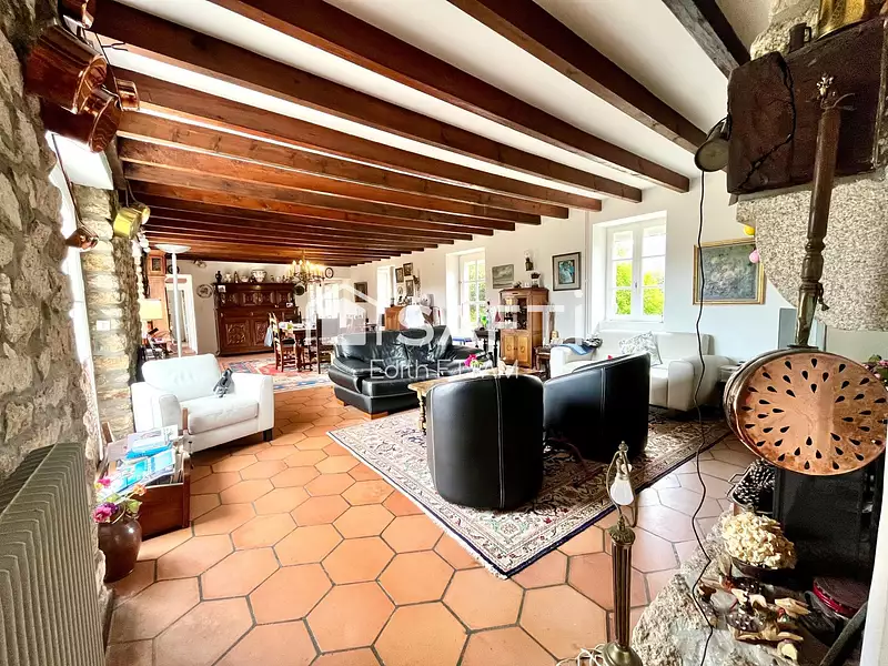 Maison, 202 m²