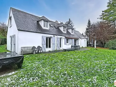 Maison, 204 m²