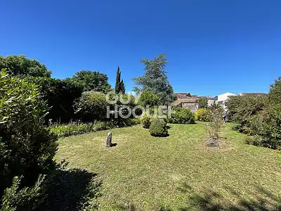 Maison, 235 m²