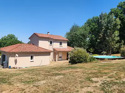 Maison, 153 m²