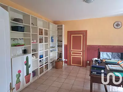 Maison, 366 m²