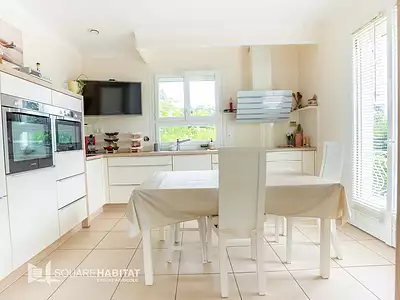 Maison, 199 m²