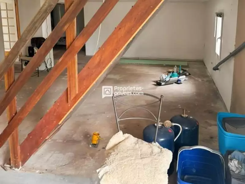 Maison, 220 m²