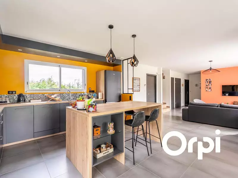 Maison, 132 m²