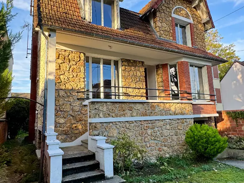 Maison, 156 m²
