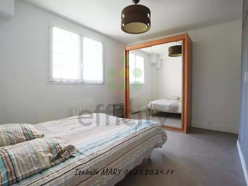 Maison, 179 m²