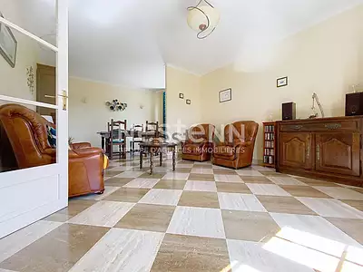 Maison, 102 m²