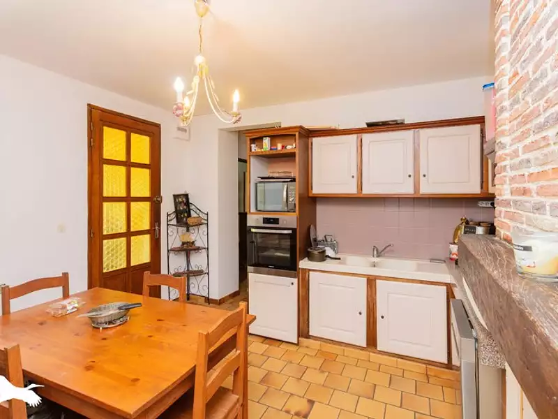 Maison, 180 m²