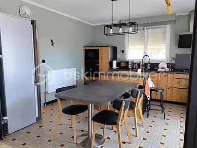 Maison, 93 m²
