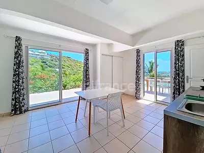 Maison, 196 m²