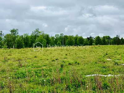 Terrain, 547 m²