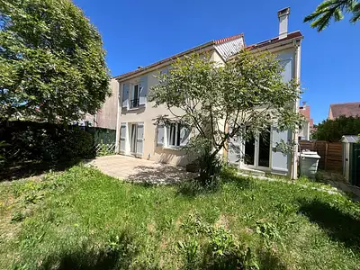 Maison, 160 m²