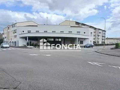 Immeuble, 642 m²