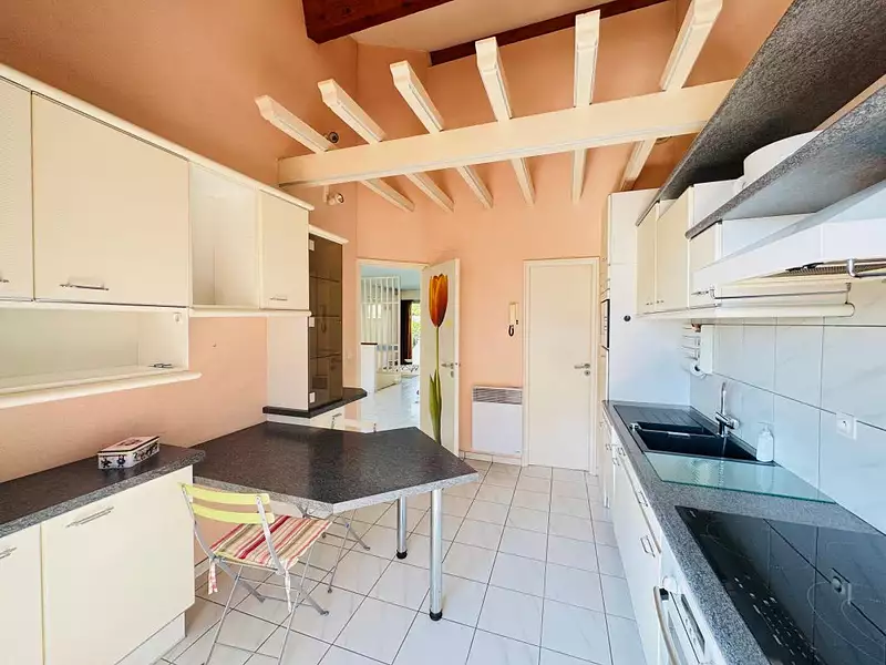 Maison, 172 m²