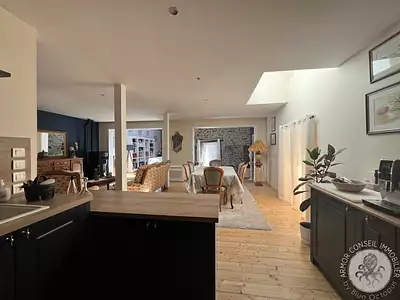 Maison, 235,15 m²