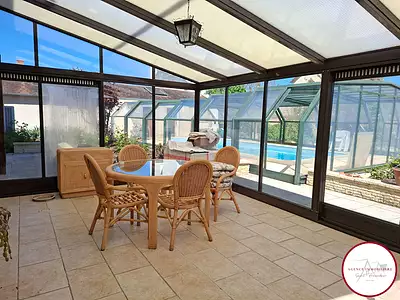 Maison, 250 m²