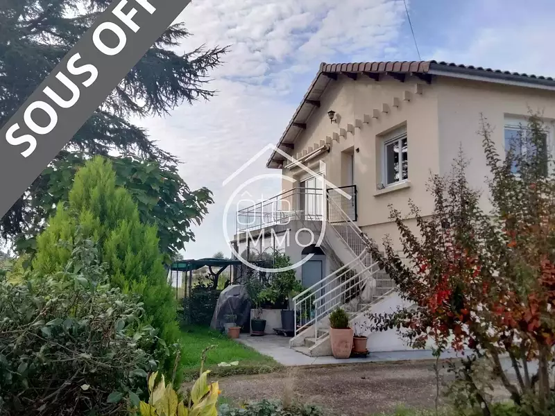 Maison, 177,6 m²
