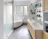 Maison, 249,84 m²