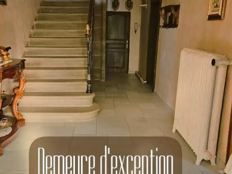 Maison, 400 m²