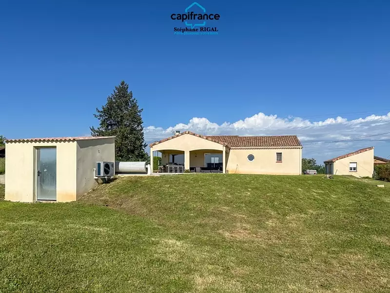 Maison, 140 m²