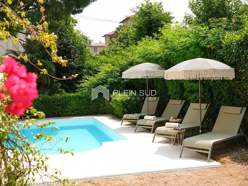 Maison, 363 m²