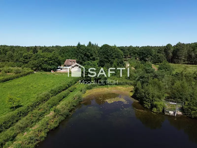 Maison, 237 m²