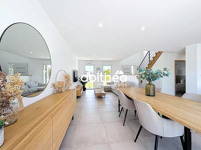 Maison, 144,2 m²