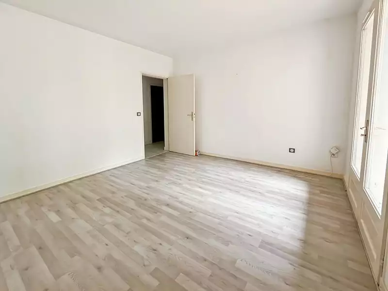 Maison, 180 m²