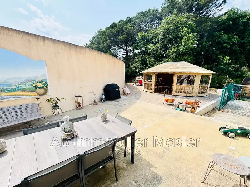 Maison, 104 m²