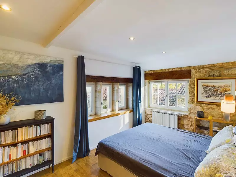 Maison, 341 m²
