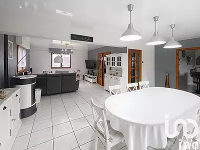 Maison, 186 m²