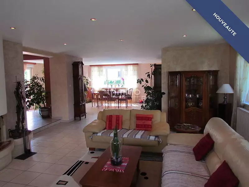 Maison, 206 m²