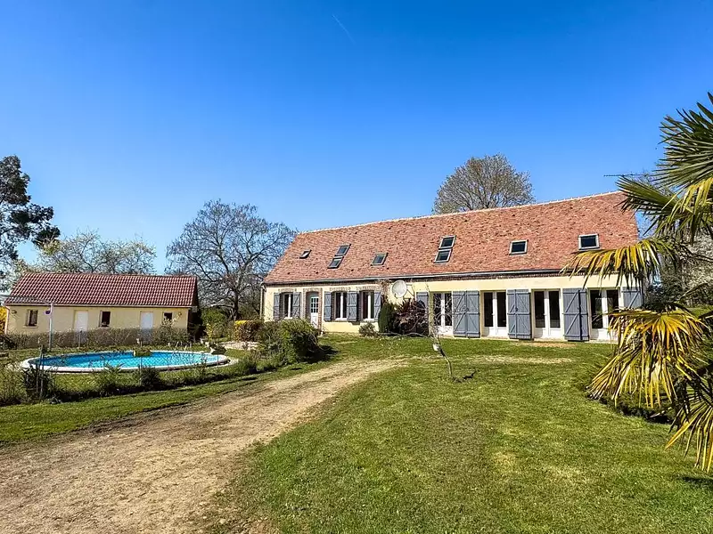 Maison, 162 m²