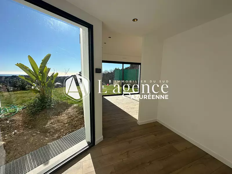Maison, 210 m²