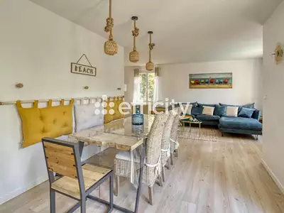 Maison, 96 m²