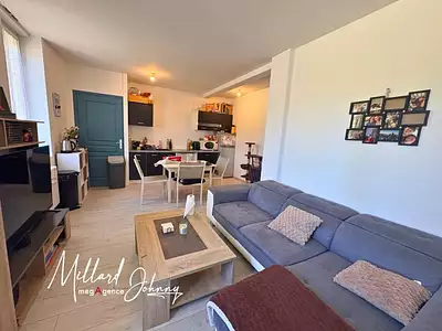 Maison, 220 m²