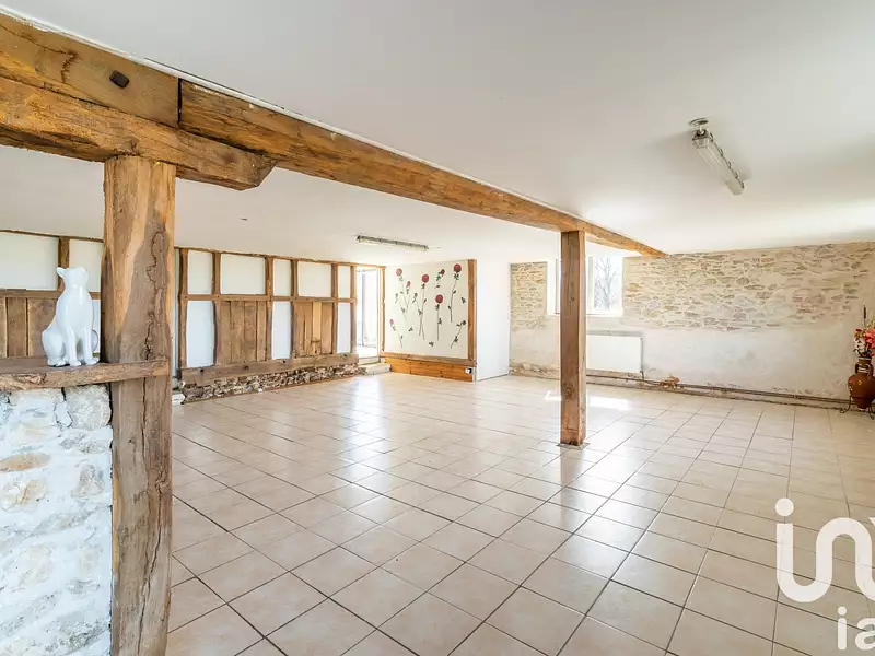 Maison, 215 m²