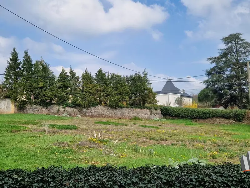 Terrain, 500 m²