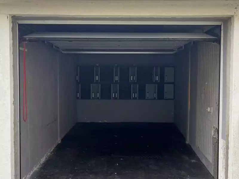 Parking, 16 m²