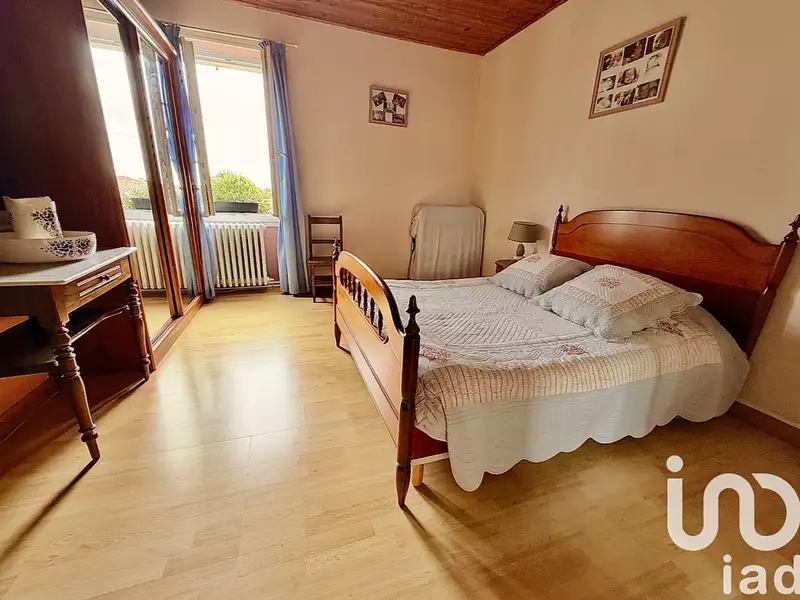 Maison, 303 m²