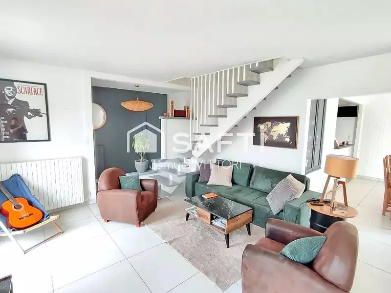 Maison, 190 m²