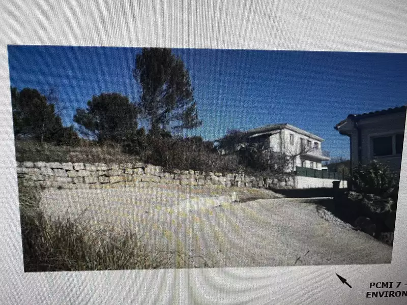 Terrain, 450 m²