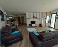 Maison, 255 m²