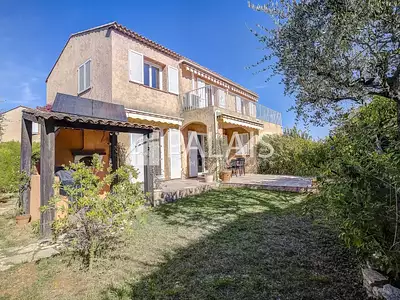 Maison, 180 m²