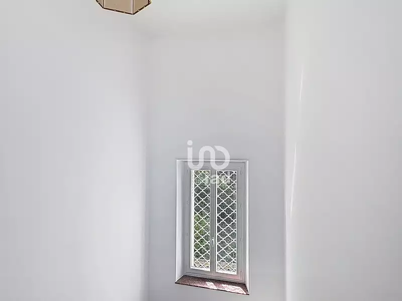 Immeuble, 237 m²