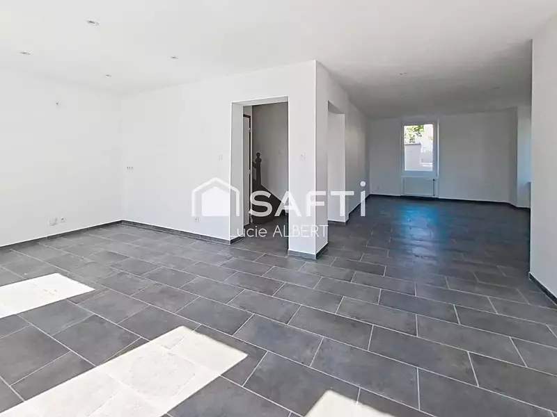 Maison, 165 m²