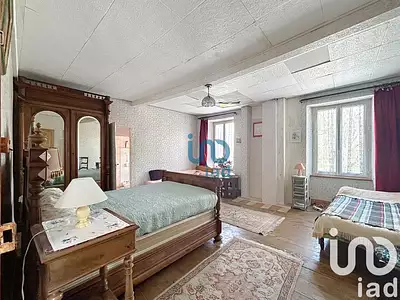 Maison, 194 m²