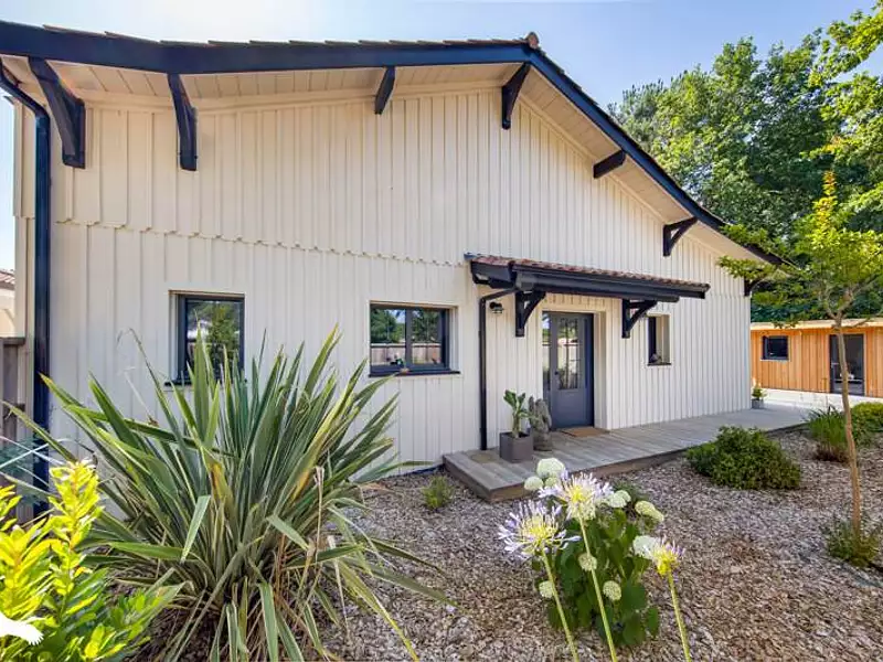 Maison, 170 m²