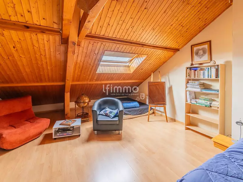 Maison, 227 m²