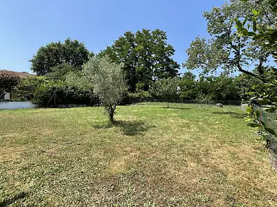 Terrain, 544 m²